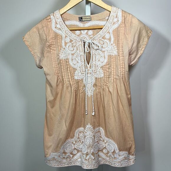 GOPI VAID Women’s Beaded & Embroidered Pleated Short Sleeve Top Tan Size Small - Picture 2 of 12